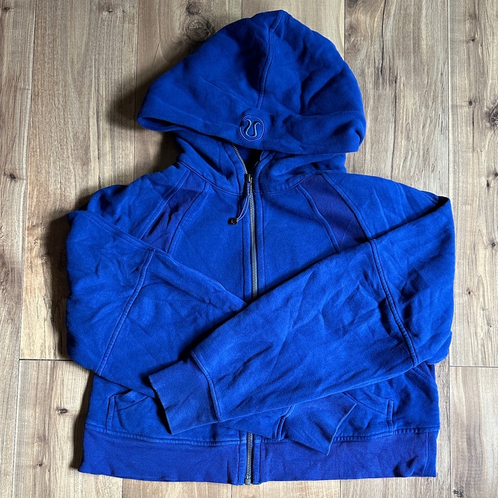 Lululemon scuba